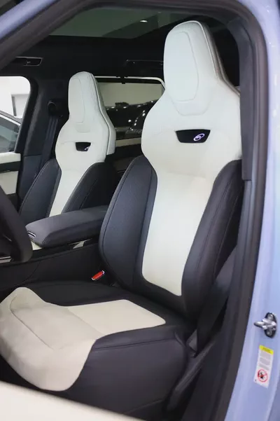 RANGE ROVER SPORT SV LIMITED VEGA CELESTIAL COLLECTION + FULL CARBON RIMS-11