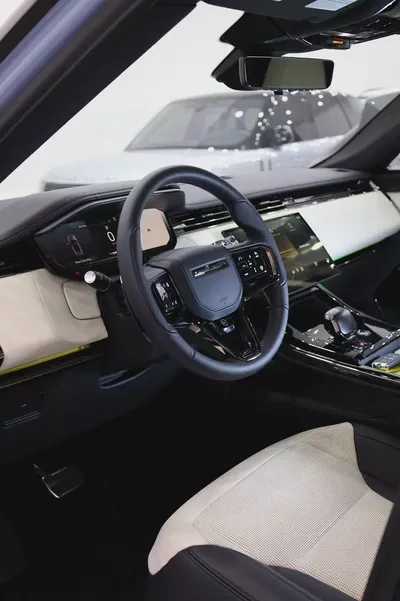 RANGE ROVER SPORT SV LIMITED VEGA CELESTIAL COLLECTION + FULL CARBON RIMS-5