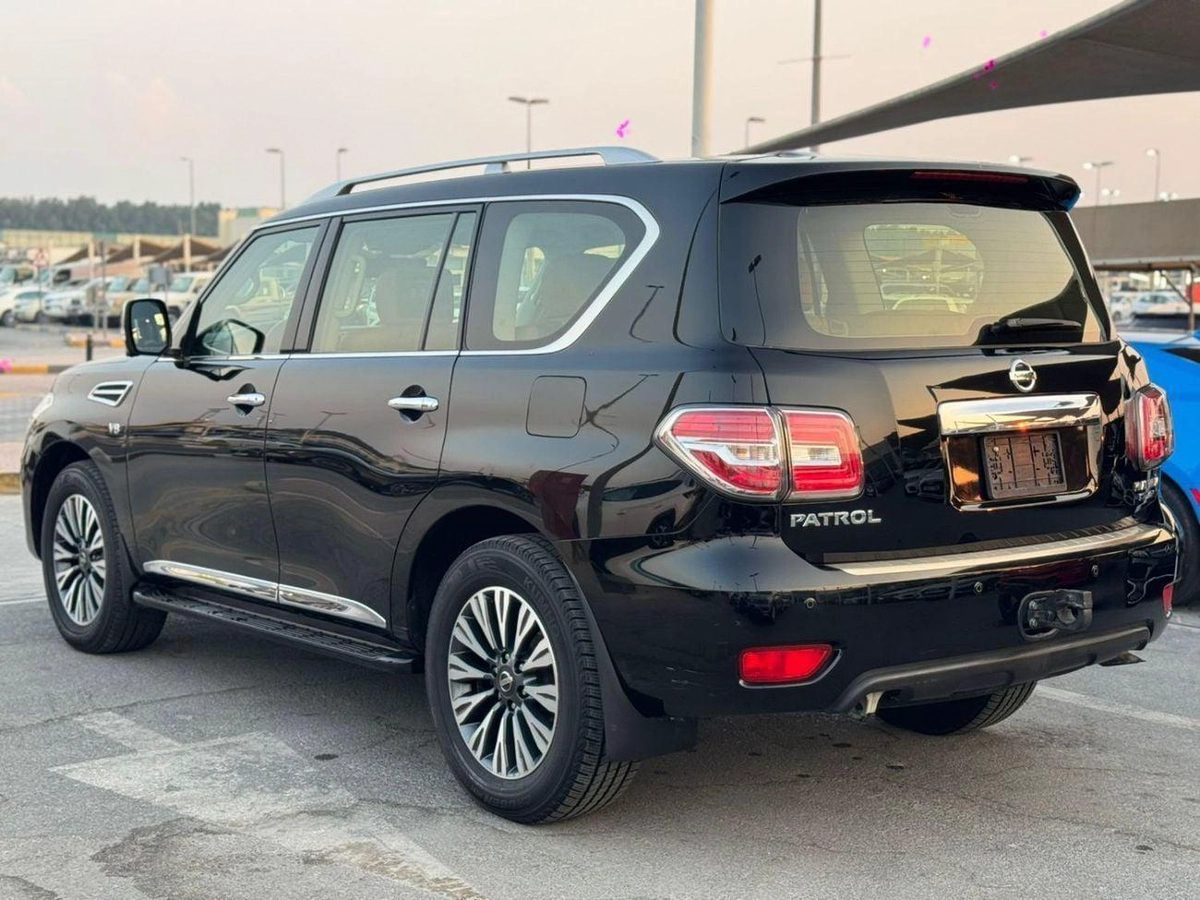 Nissan Patrol LE PLATINUM CITY LE Platinum 5.6L-2-0