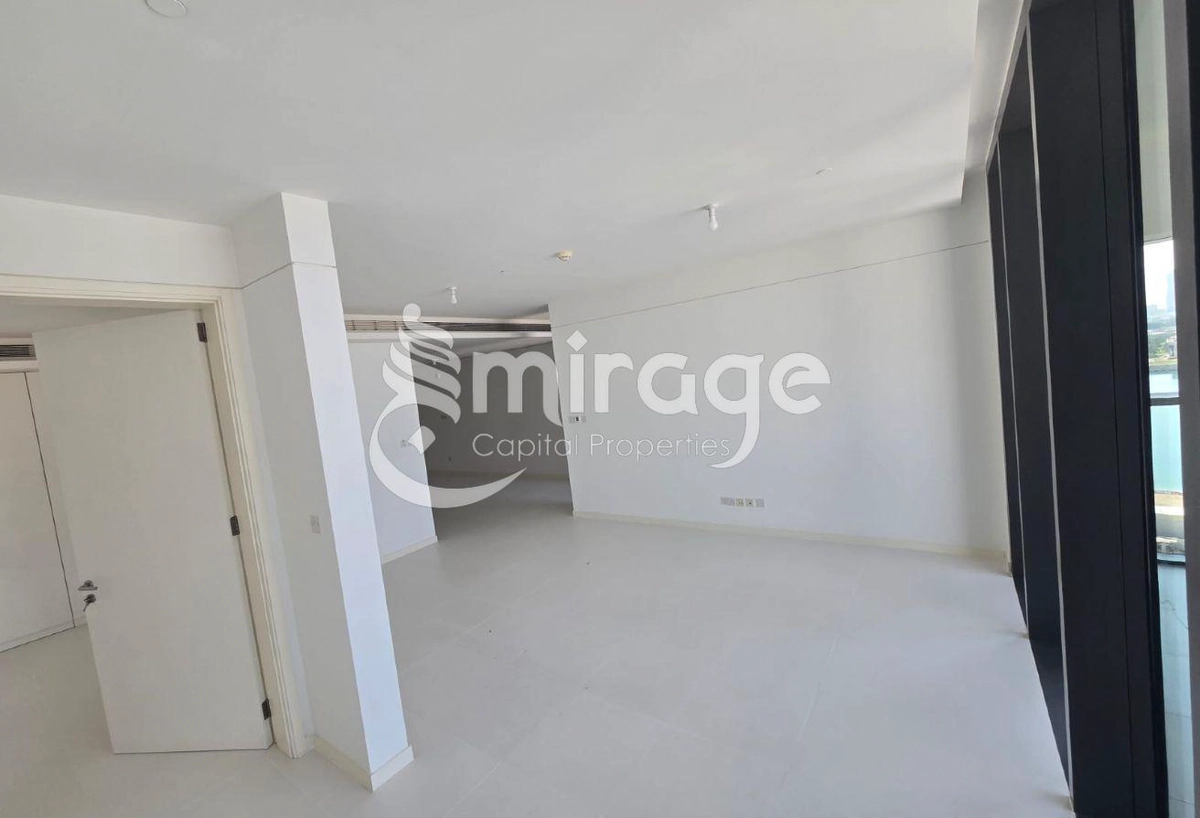 Canal View | Spacious 1BR | Premium Location