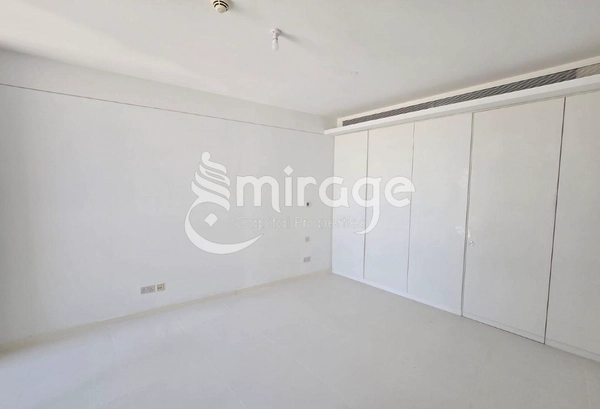 Canal View | Spacious 1BR | Premium Location