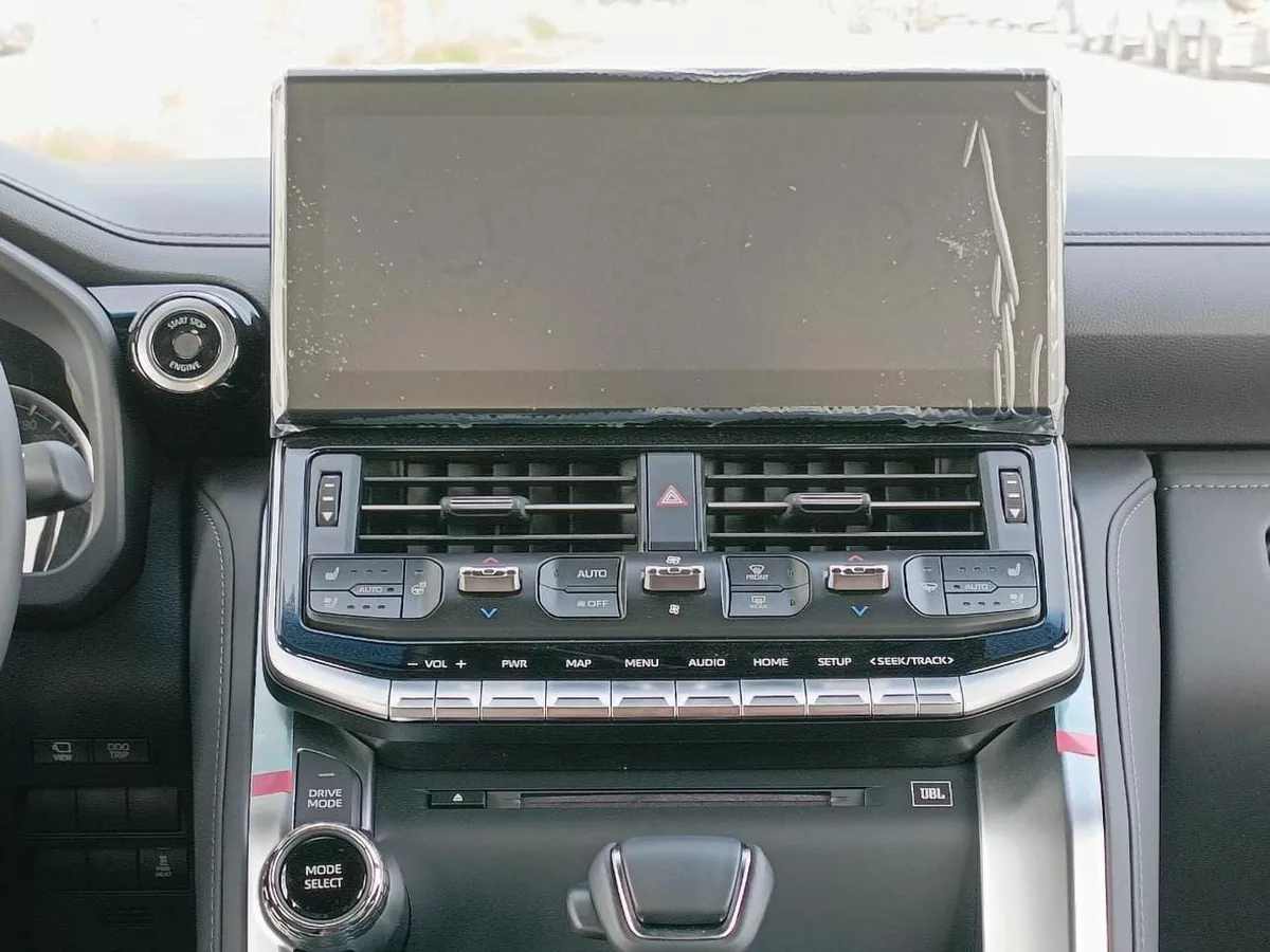 Toyota Land Cruiser GXR 3.3L DIESEL V6 || RADAR / REAR ENTERTAINMENT DVD / LEATER ,SUNROOF (CODE # VX)-16-0
