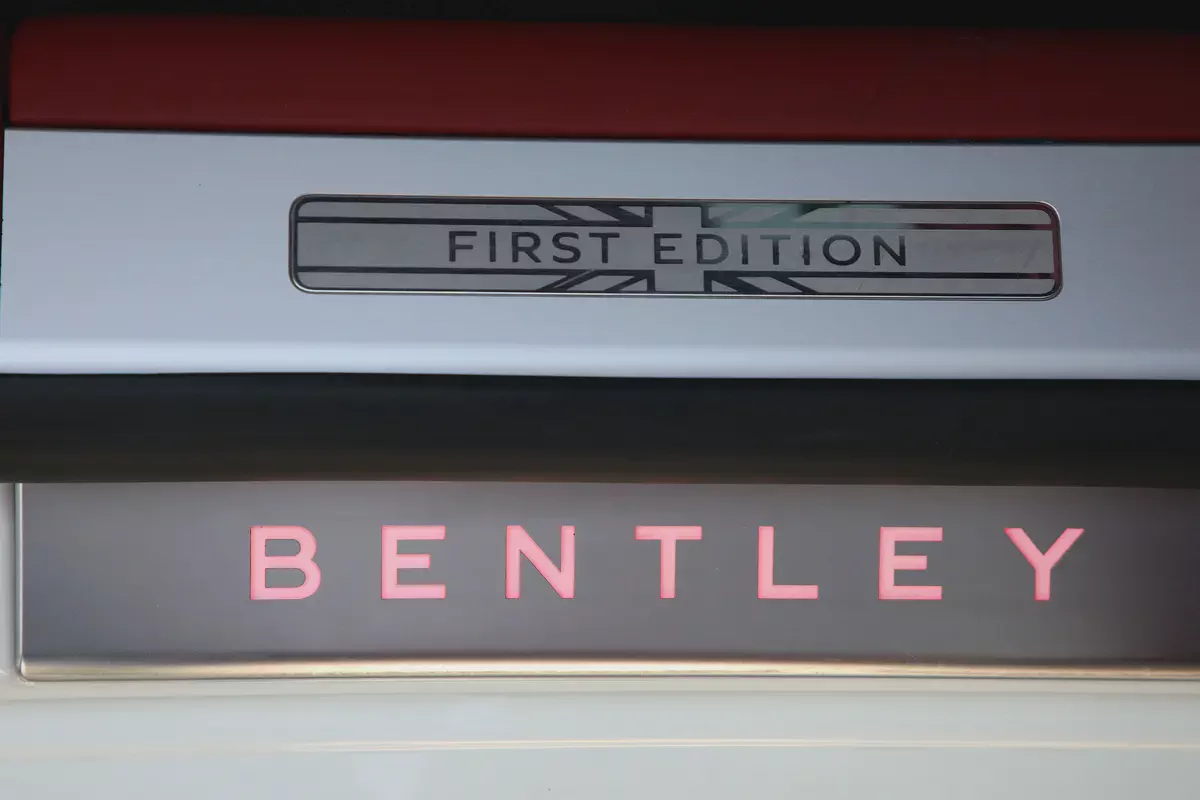 BENTLEY FLYING SPUR W12 FIRST EDITION - 2020 - GCC - FULLY LOADED - AMAZING CONDITION-19-19