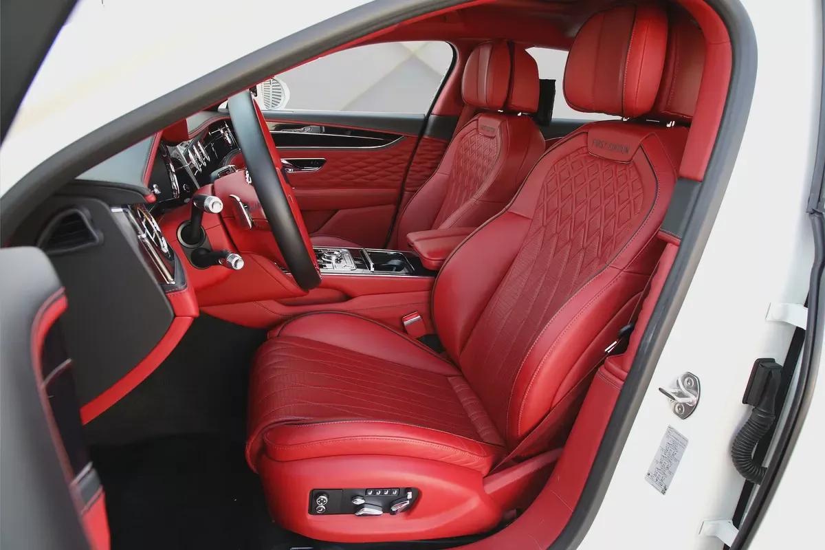 BENTLEY FLYING SPUR W12 FIRST EDITION - 2020 - GCC - FULLY LOADED - AMAZING CONDITION-7-7