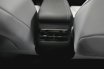 Geely coorlay-9