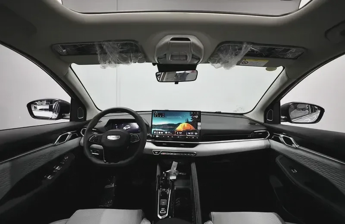 Geely coorlay