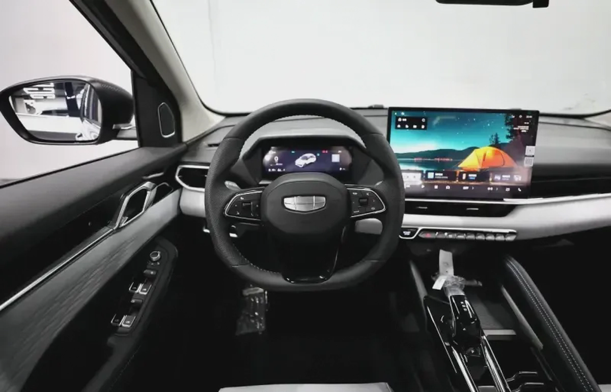 Geely coorlay