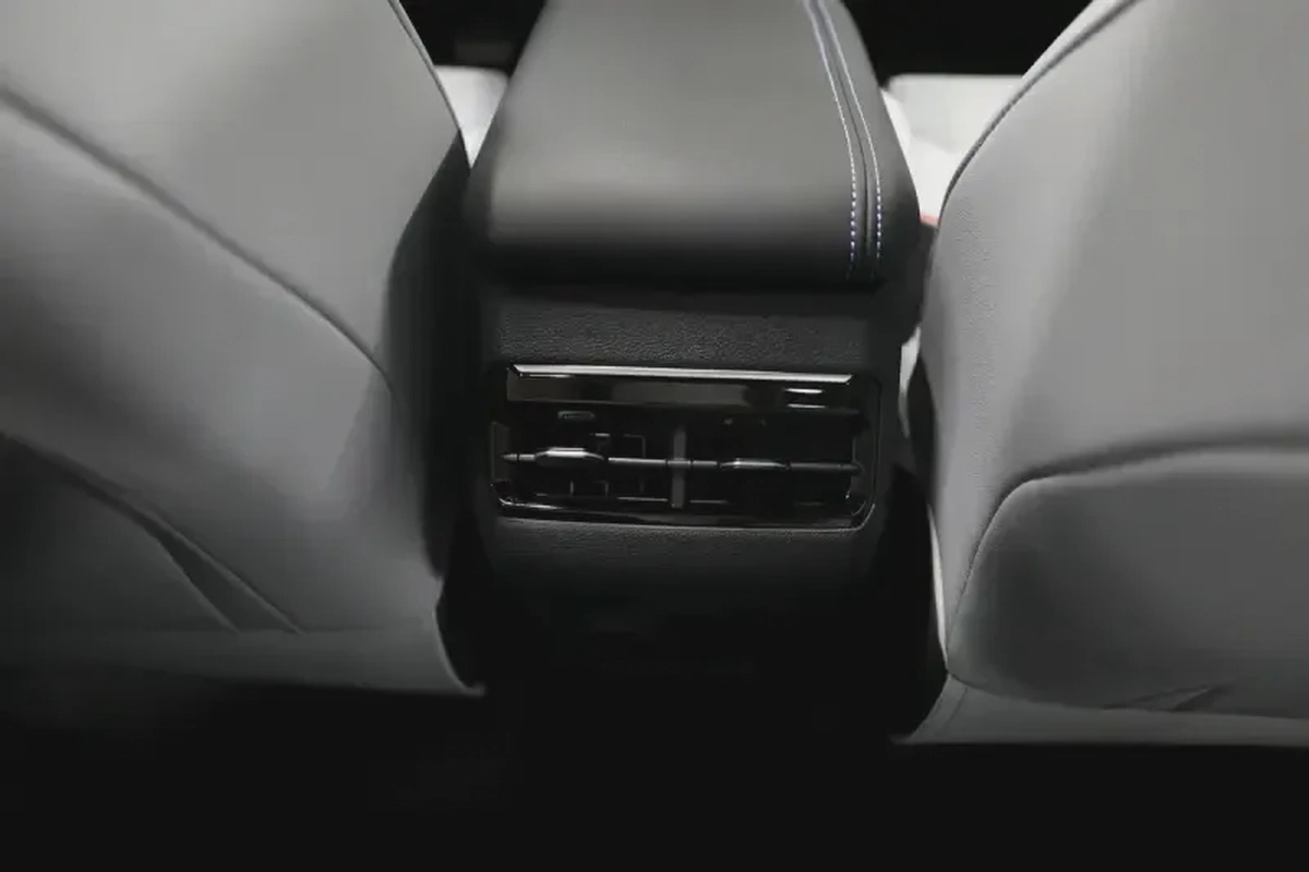 Geely coorlay