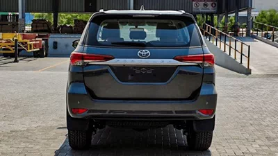 Toyota Fortuner EXR FORTUNER 2.7L AT 4WD 7SETER-4