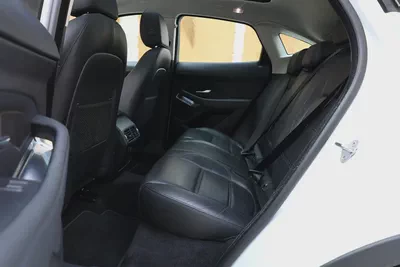 JAGUAR E-PACE P200 AWD ( S PLUS ) - GCC SPECS - ACCIDENT FREE - UNDER WARRANTY --18