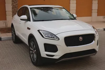 JAGUAR E-PACE P200 AWD ( S PLUS ) - GCC SPECS - ACCIDENT FREE - UNDER WARRANTY --3