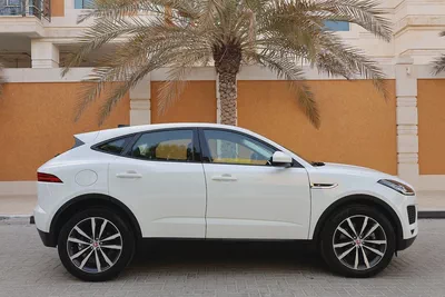 JAGUAR E-PACE P200 AWD ( S PLUS ) - GCC SPECS - ACCIDENT FREE - UNDER WARRANTY --8