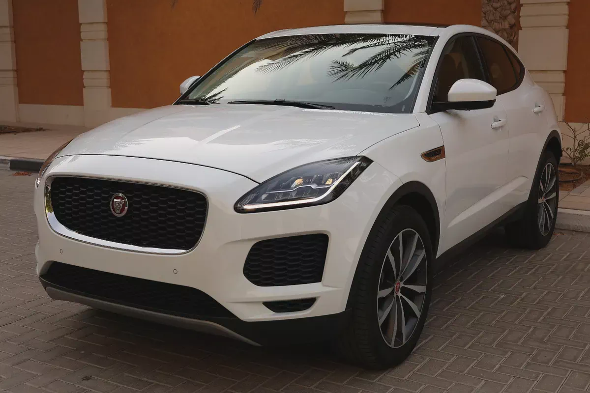 JAGUAR E-PACE P200 AWD ( S PLUS ) - GCC SPECS - ACCIDENT FREE - UNDER WARRANTY --2-2