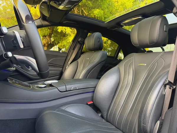 Mercedes-Benz S 63 AMG 4MATIC+ 2017 - Korean Specs - Excellent Condition