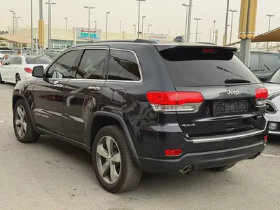 Jeep Grand Cherokee Limited 2015 - GCC Specs - Excellent Condition-10
