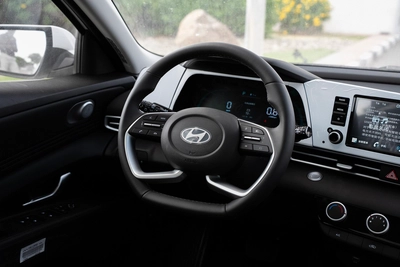 HYUNDAI ELANTRA 1.5 CHINESE SPECS 2025 MODEL FULL OPTION-18