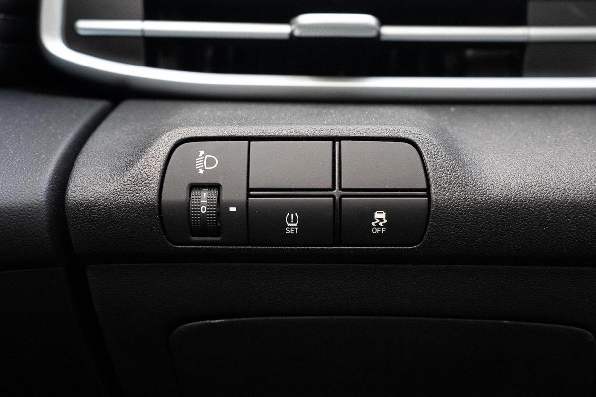 HYUNDAI ELANTRA 1.5 CHINESE SPECS 2025 MODEL FULL OPTION-20-20