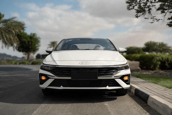 HYUNDAI ELANTRA 1.5 CHINESE SPECS 2025 MODEL FULL OPTION