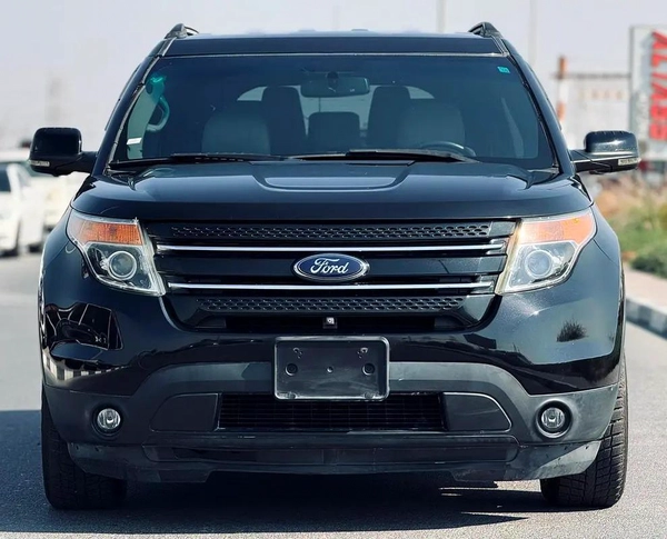 FORD EXPLORER | XLT I WHITE INTERIOR | 2013 | ONLY : 115,375 KM | JAPAN IMPORT | CLEAN TITLE