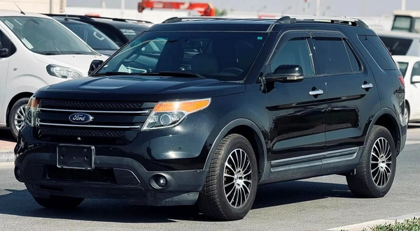 FORD EXPLORER | XLT I WHITE INTERIOR | 2013 | ONLY : 115,375 KM | JAPAN IMPORT | CLEAN TITLE