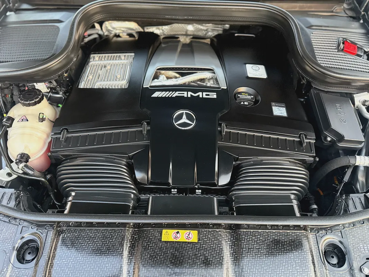 MERCEDES GLE 63s COUPE - 2022 - 30,000 kms - FULL OPTION - JAPANESE SPEC-12-12