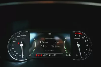 AED 656/Month | RX-8 Luxury | Free Warranty | GCC Specs | REF#M40733-15