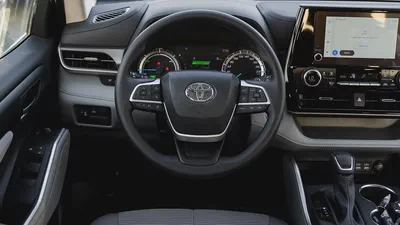 2026 Toyota Highlander LE 2.5 AT Hybrid-12