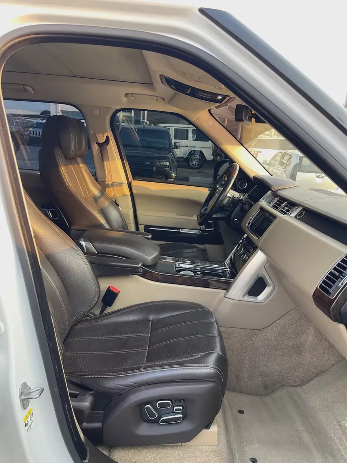 Land Rover Range Rover Supercharged 2014 GCC Specs-16-16