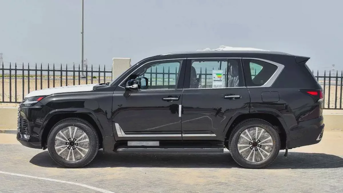 Lexus LX-Series 2026, GCC Specs - Experience Luxury and Performance-17-17