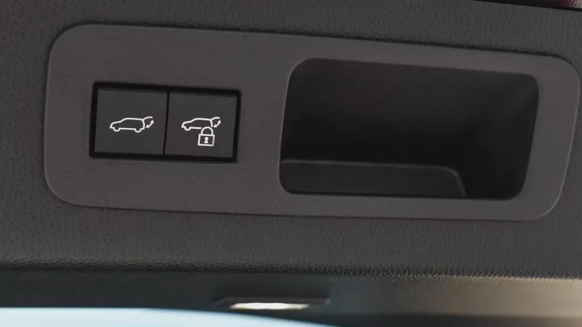 Lexus LX-Series 2026, GCC Specs - Experience Luxury and Performance-8-8