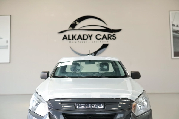  ISUZU D-MAX 1.9L 4X2 MODEL 2025 GCC SPECS