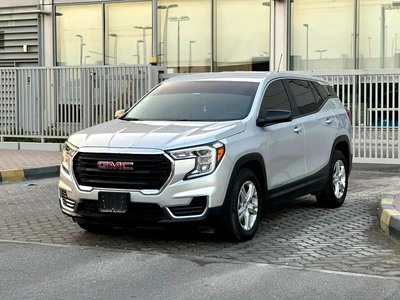 GMC Terrain SLE - 2022 GCC UNDER WARRANT--0