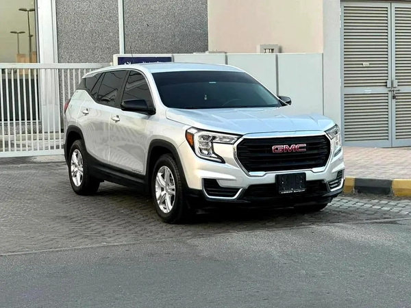 GMC Terrain SLE - 2022 GCC UNDER WARRANT-