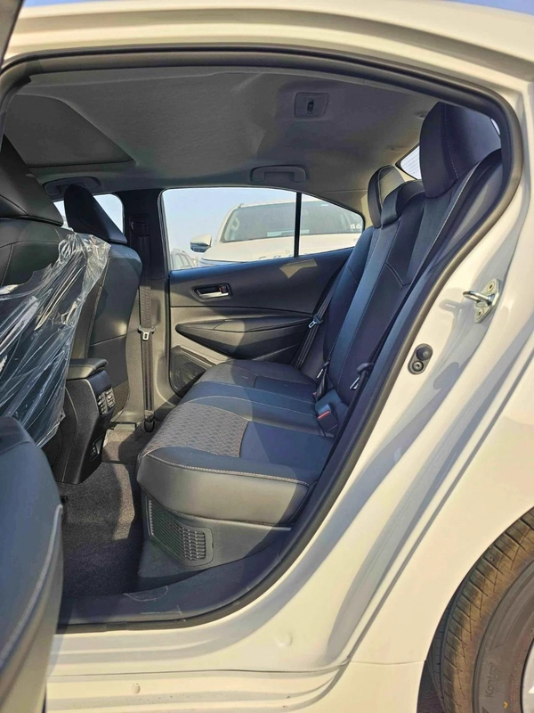 Toyota Corolla ELITE HYBRID / 1.8L V4 PETROL / PUSH START / DVD+ CAMERA/(CODE # HYBRID ELITE)