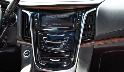 Cadillac Escalade PLATINUM 226.9 -INCH PREMIUM 6.2L-8CYL FULL MAINTENANCE DONE-5
