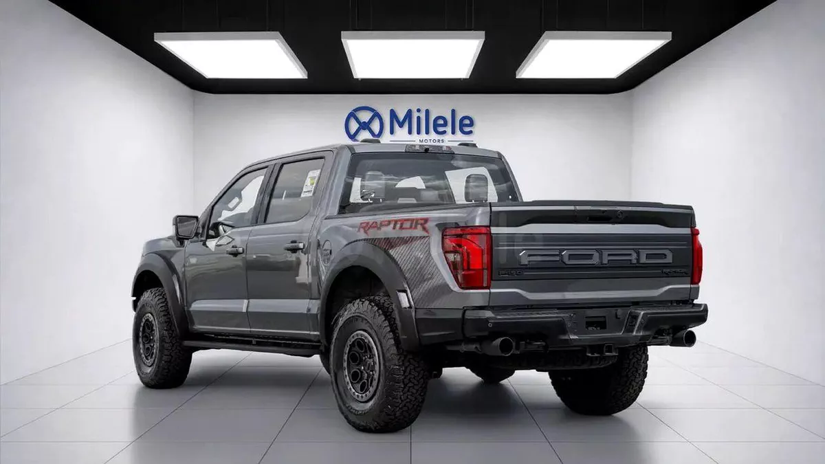 Ford F-150 RAPTOR | 2-YEAR WARRANTY + SERVICE AVAILABLE | IN-HOUSE FINANCING | 0% DOWNPAYMENT (BANK)-5-0
