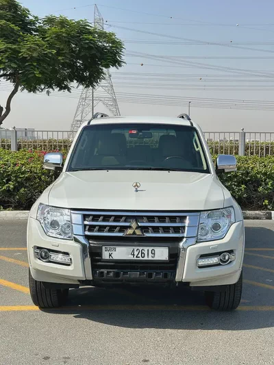 3.8L 952/-AED EMI Mitsubishi Pajero 2020 GLS Top Line - GCC Specs - Well  Maintained-0