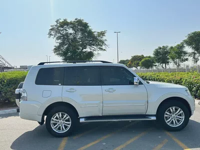 3.8L 952/-AED EMI Mitsubishi Pajero 2020 GLS Top Line - GCC Specs - Well  Maintained-8