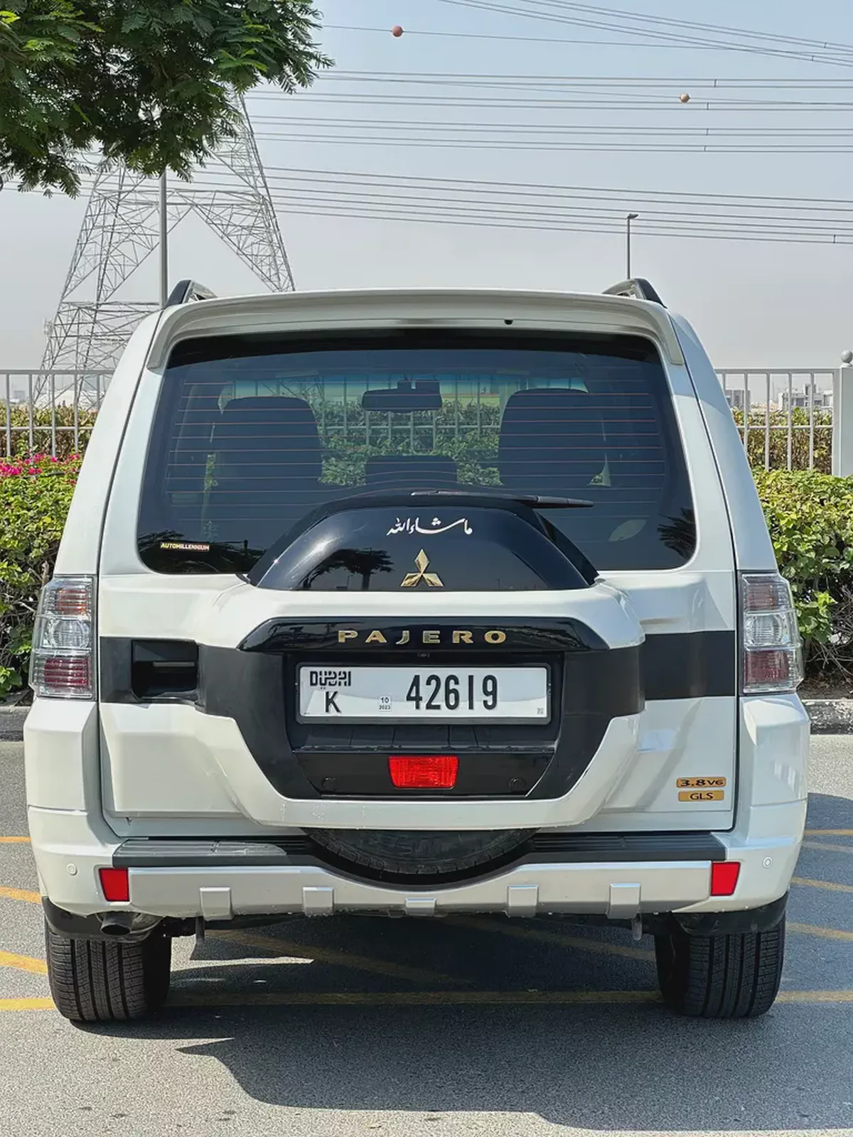 3.8L 952/-AED EMI Mitsubishi Pajero 2020 GLS Top Line - GCC Specs - Well  Maintained-11-11