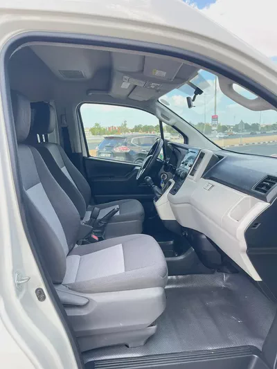Toyota Hiace 2021 very good condition-4