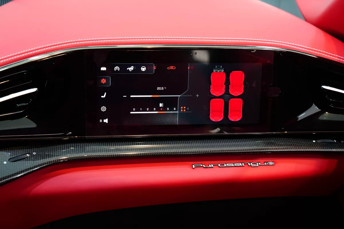 Ferrari Purosangue 2026-13-13