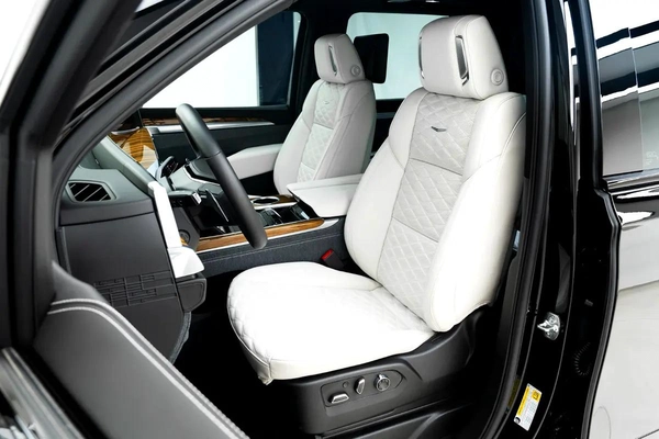 2025 CADILLAC ESCALADE 600 PLATINUM SPORT | GCC MAIN DEALER WARRANTY AND SERVICE| AKG PREMIUM AUDIO