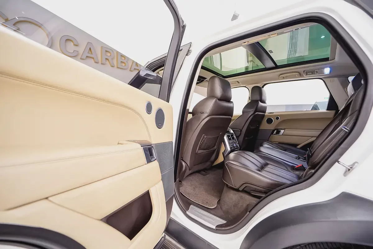 AED 2104 PM | RANGE ROVER SPORT HSE 2016 | PRISTINE CONDITION | 1 YEAR WARRANTY | GCC-17-17