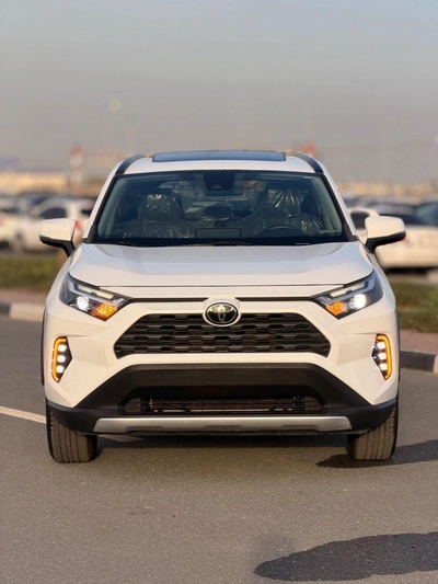 Toyota RAV4 XLE 2.5L Full Option-1