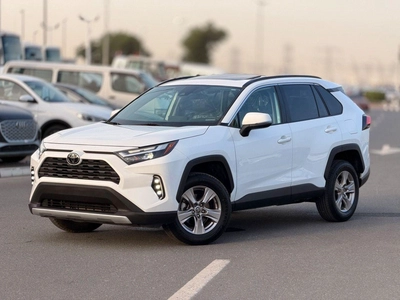 Toyota RAV4 XLE 2.5L Full Option-12
