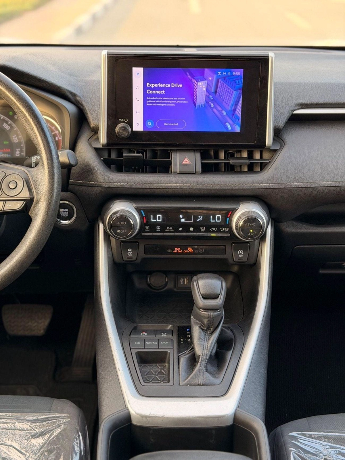 Toyota RAV4 XLE 2.5L Full Option-8-8
