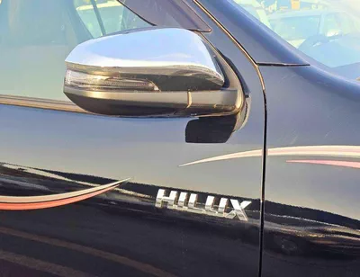 Toyota Hilux SGLX NARROW BODY / 2.7L PETROL V4 A/T / REAL CAMERA WITH CHROME BUMPERS / (CODE # HP2F2)-4