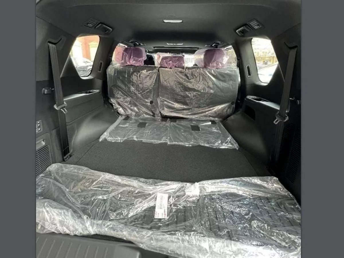Lexus LX 500 Signature 7 Seats Turbo Diesel 3.3L-10-0