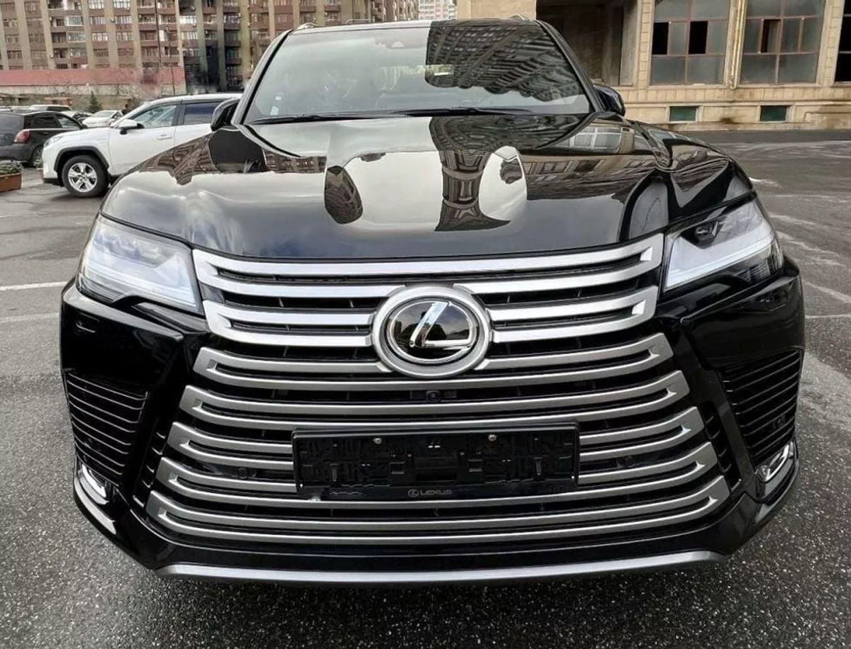 Lexus LX 500 Signature 7 Seats Turbo Diesel 3.3L
