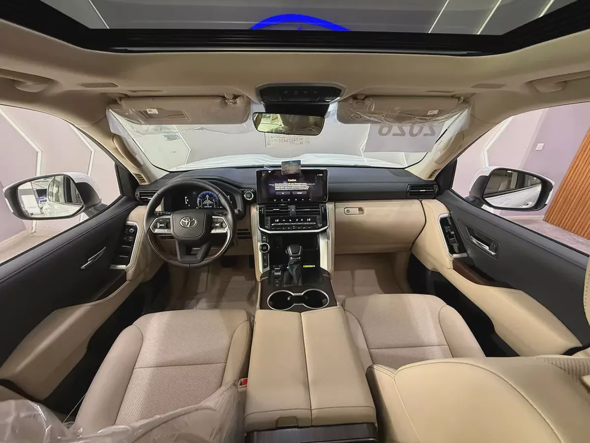 2026 - Toyota Land Cruiser GXR | BRAND NEW! - GCC for 350,000.00 AED-12-12